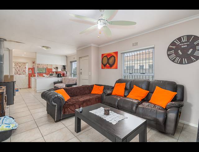 3 BEDROOM FREESTANDING SOLD IN SUNNINGDALE
